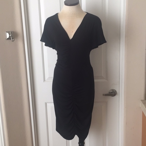 Black Flutter Sleeve Dresd - Picture 5 of 6